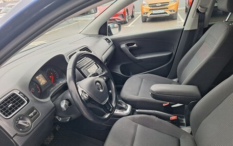 Volkswagen Polo VI (EU Market), 2017 год, 1 250 000 рублей, 13 фотография