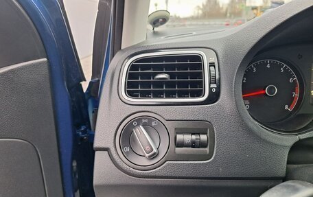 Volkswagen Polo VI (EU Market), 2017 год, 1 250 000 рублей, 11 фотография