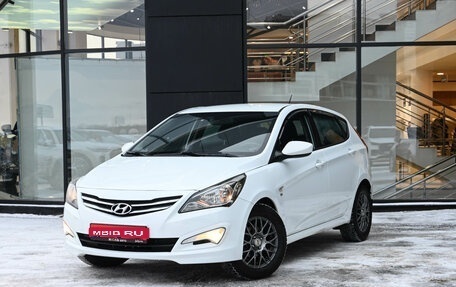 Hyundai Solaris II рестайлинг, 2015 год, 1 190 000 рублей, 1 фотография