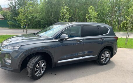 Hyundai Santa Fe IV, 2018 год, 2 750 000 рублей, 2 фотография