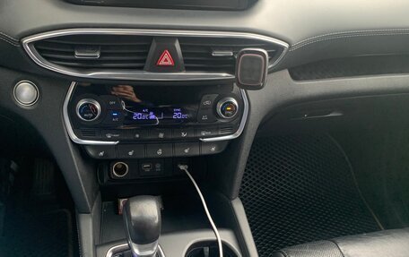 Hyundai Santa Fe IV, 2018 год, 2 750 000 рублей, 9 фотография