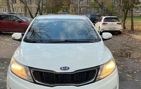 KIA Rio III рестайлинг, 2012 год, 740 000 рублей, 3 фотография