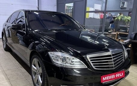 Mercedes-Benz S-Класс, 2009 год, 2 400 000 рублей, 2 фотография