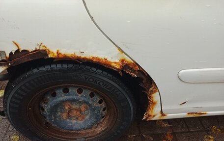 Toyota FunCargo, 2002 год, 230 000 рублей, 12 фотография