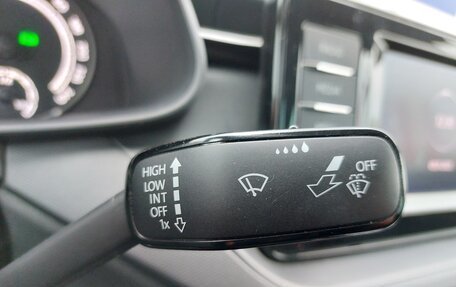 Skoda Rapid II, 2022 год, 1 780 000 рублей, 29 фотография