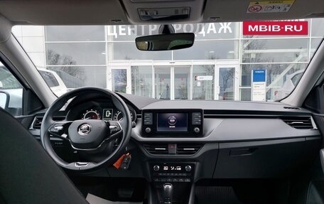 Skoda Rapid II, 2022 год, 1 780 000 рублей, 19 фотография