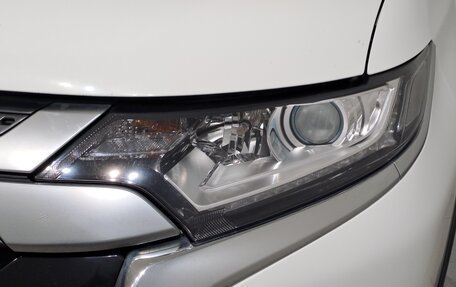 Mitsubishi Outlander III рестайлинг 3, 2019 год, 1 570 000 рублей, 9 фотография