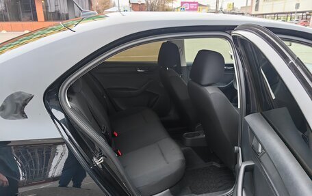 Skoda Rapid I, 2018 год, 1 200 000 рублей, 13 фотография