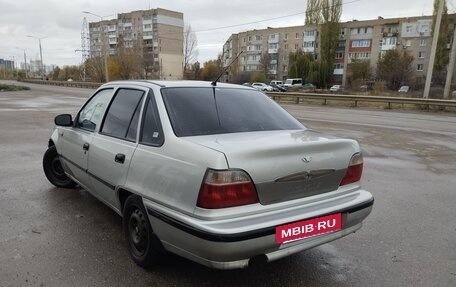 Daewoo Nexia I рестайлинг, 2006 год, 130 000 рублей, 4 фотография