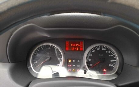 Renault Duster I рестайлинг, 2012 год, 1 100 000 рублей, 6 фотография