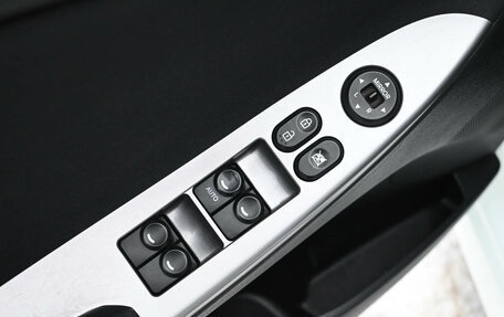 Hyundai Solaris II рестайлинг, 2015 год, 1 190 000 рублей, 11 фотография