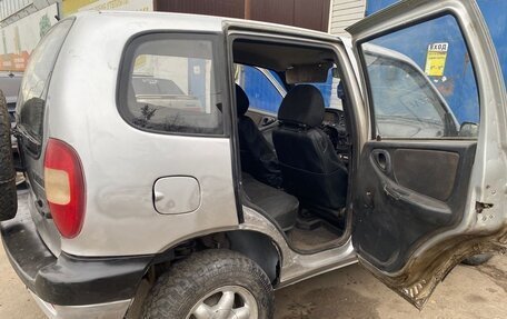 Chevrolet Niva I рестайлинг, 2007 год, 410 000 рублей, 3 фотография