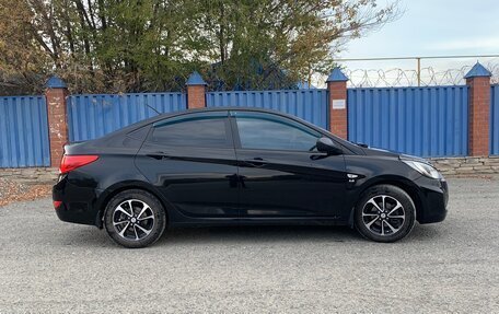 Hyundai Solaris II рестайлинг, 2014 год, 829 999 рублей, 4 фотография