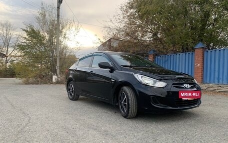 Hyundai Solaris II рестайлинг, 2014 год, 829 999 рублей, 10 фотография