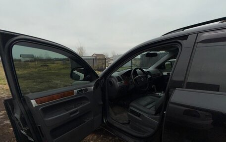 Volkswagen Touareg III, 2008 год, 1 050 000 рублей, 2 фотография