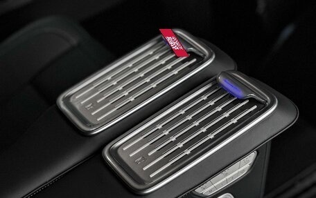 Mercedes-Benz V-Класс, 2025 год, 14 500 000 рублей, 29 фотография