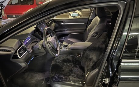 Toyota Camry, 2022 год, 3 800 000 рублей, 8 фотография