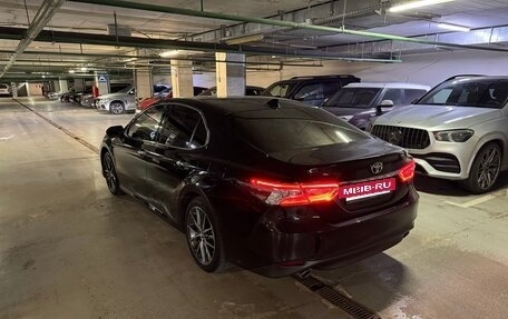 Toyota Camry, 2022 год, 3 800 000 рублей, 3 фотография