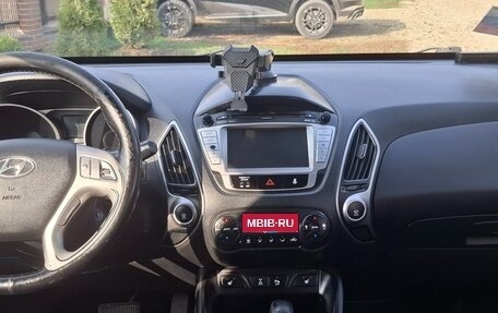 Hyundai ix35 I рестайлинг, 2013 год, 1 290 000 рублей, 6 фотография