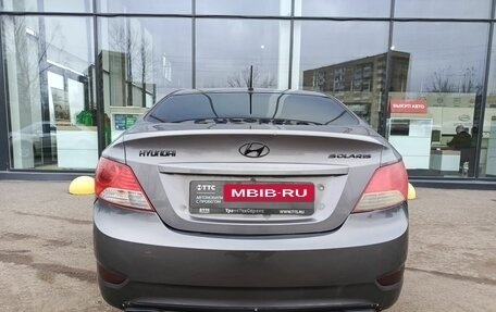 Hyundai Solaris II рестайлинг, 2013 год, 450 000 рублей, 7 фотография