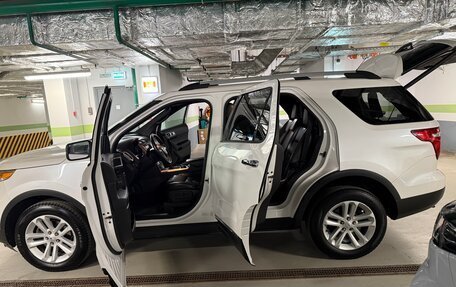 Ford Explorer VI, 2012 год, 1 900 000 рублей, 27 фотография