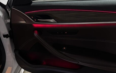 BMW 5 серия, 2019 год, 4 300 000 рублей, 12 фотография