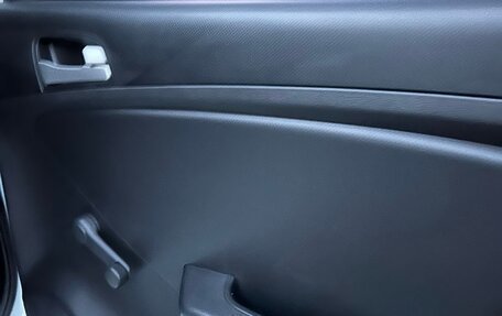 Hyundai Solaris II рестайлинг, 2014 год, 930 000 рублей, 11 фотография