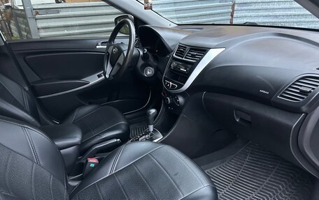 Hyundai Solaris II рестайлинг, 2014 год, 930 000 рублей, 16 фотография