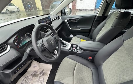 Toyota RAV4, 2025 год, 4 000 000 рублей, 9 фотография