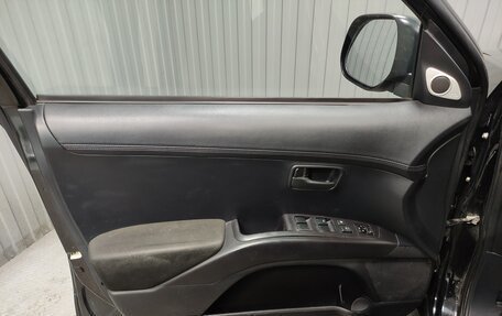 Mitsubishi Outlander III рестайлинг 3, 2012 год, 1 107 000 рублей, 14 фотография