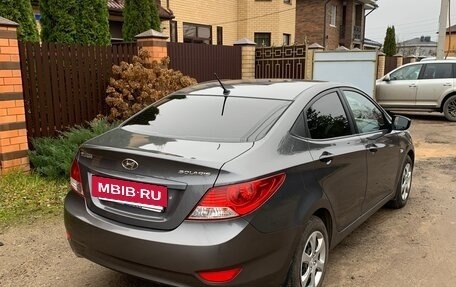 Hyundai Solaris II рестайлинг, 2011 год, 700 000 рублей, 4 фотография