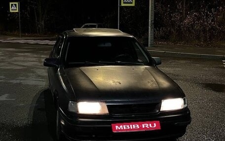 Opel Vectra A, 1994 год, 85 000 рублей, 1 фотография