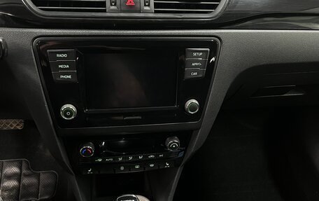 Skoda Rapid I, 2017 год, 1 220 000 рублей, 24 фотография