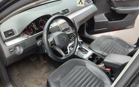 Volkswagen Passat B7, 2011 год, 1 800 000 рублей, 6 фотография