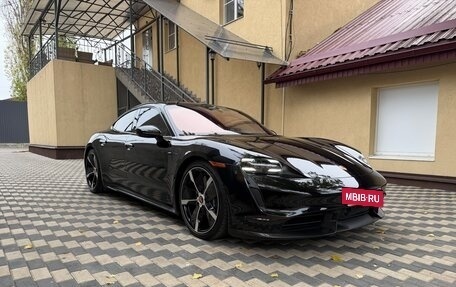 Porsche Taycan I, 2022 год, 13 000 000 рублей, 2 фотография