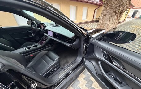 Porsche Taycan I, 2022 год, 13 000 000 рублей, 12 фотография