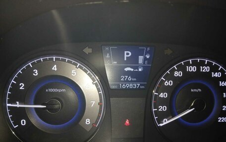 Hyundai Solaris II рестайлинг, 2013 год, 740 000 рублей, 13 фотография