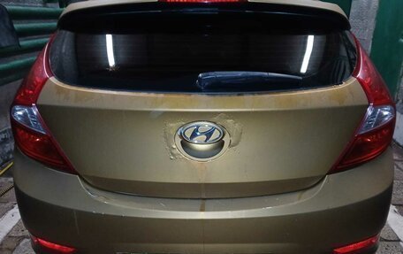 Hyundai Solaris II рестайлинг, 2013 год, 740 000 рублей, 11 фотография