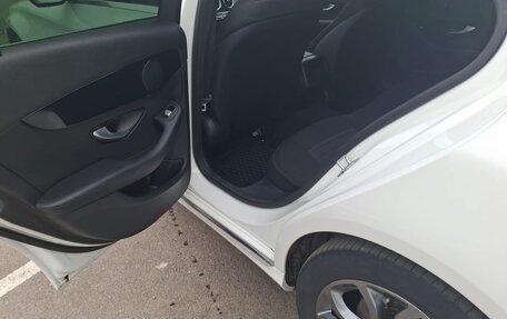 Mercedes-Benz C-Класс, 2016 год, 2 100 000 рублей, 7 фотография