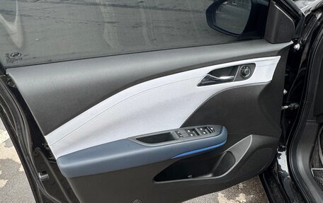 Chevrolet Monza, 2023 год, 1 950 000 рублей, 9 фотография