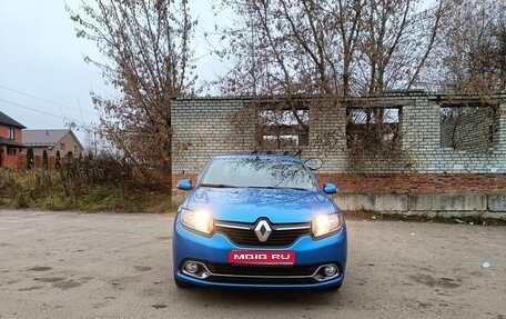 Renault Logan II, 2014 год, 750 000 рублей, 1 фотография
