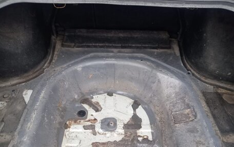 Hyundai Sonata IV рестайлинг, 2003 год, 280 000 рублей, 6 фотография