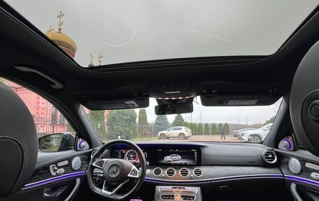 Mercedes-Benz E-Класс, 2017 год, 3 999 000 рублей, 20 фотография