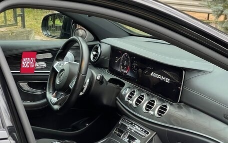 Mercedes-Benz E-Класс, 2017 год, 3 999 000 рублей, 16 фотография