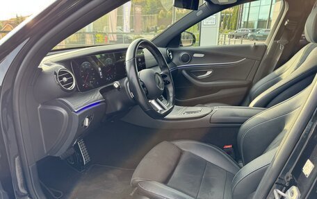 Mercedes-Benz E-Класс, 2020 год, 3 700 000 рублей, 9 фотография