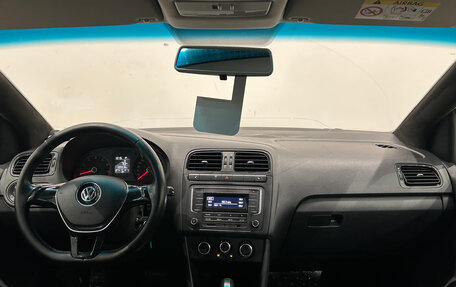 Volkswagen Polo VI (EU Market), 2015 год, 799 000 рублей, 17 фотография