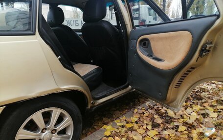 Daewoo Nexia I рестайлинг, 2005 год, 140 000 рублей, 14 фотография