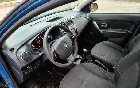 Renault Logan II, 2014 год, 750 000 рублей, 13 фотография