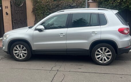 Volkswagen Tiguan I, 2010 год, 1 100 000 рублей, 3 фотография