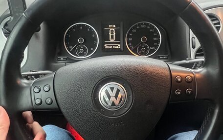 Volkswagen Tiguan I, 2010 год, 1 100 000 рублей, 10 фотография